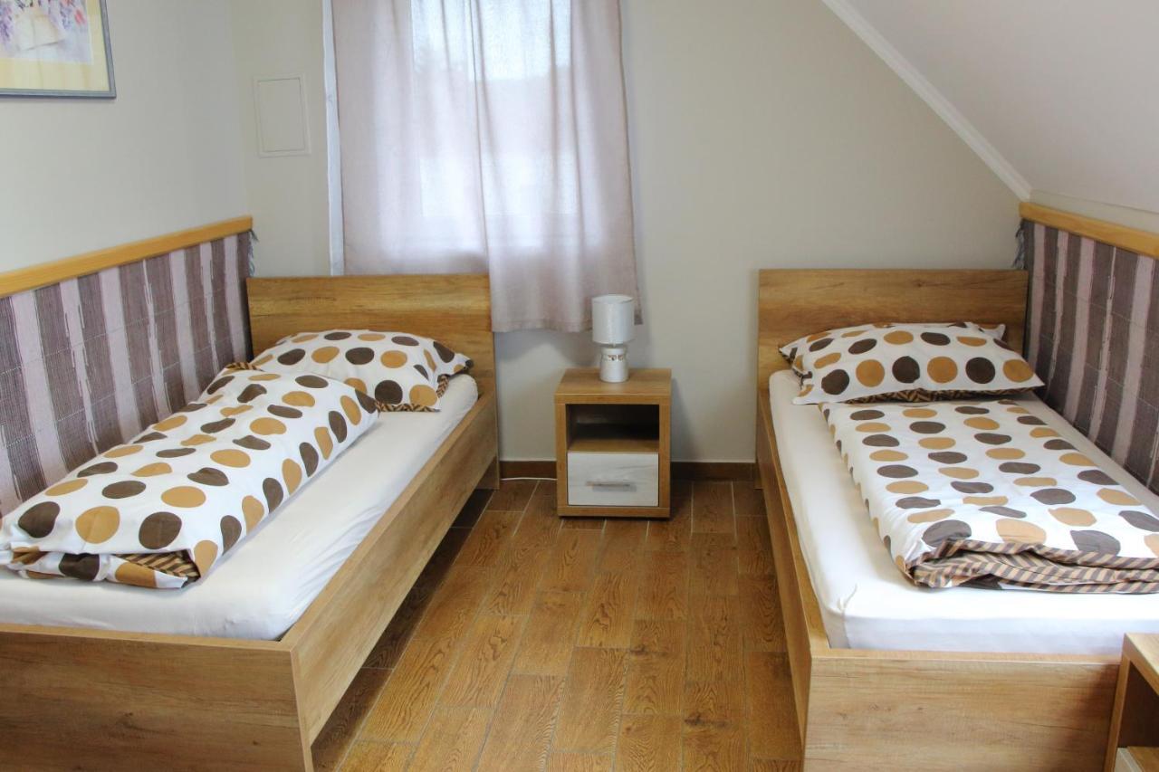 Hegylanc Fogado Bed and Breakfast Sotony Exteriör bild